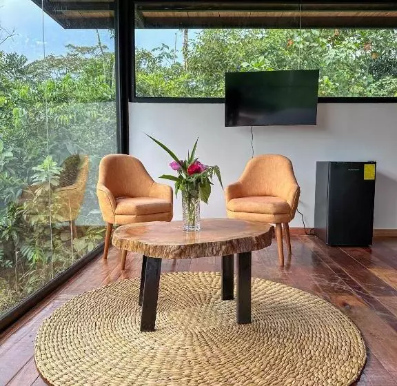 Hotelli Cedro Amazon Lodge