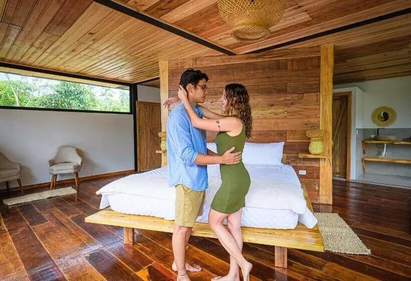 Hotelli Cedro Amazon Lodge