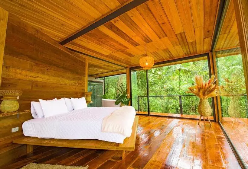 Hotelli Cedro Amazon Lodge