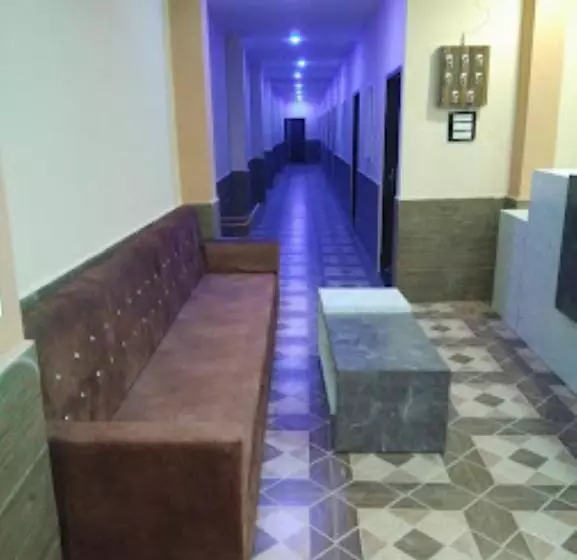 Hotelli Deepsun Regency Madhya Pradesh