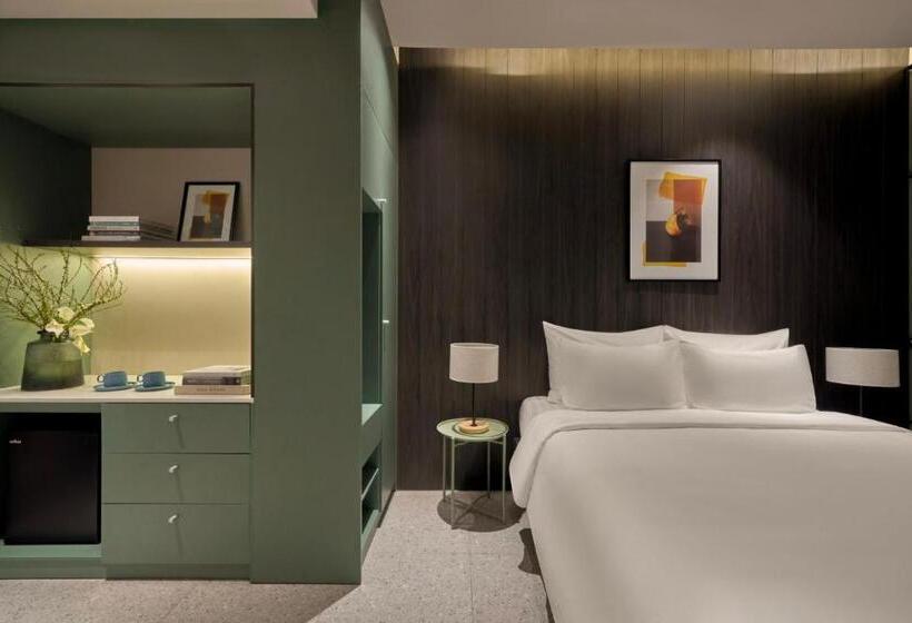 هتل M Village Lý Tự Trọng