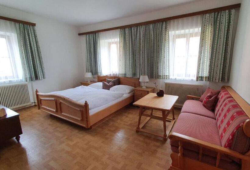 בית מלון כפרי Neufangbauer, Familie Sabine Und Peter Hauser