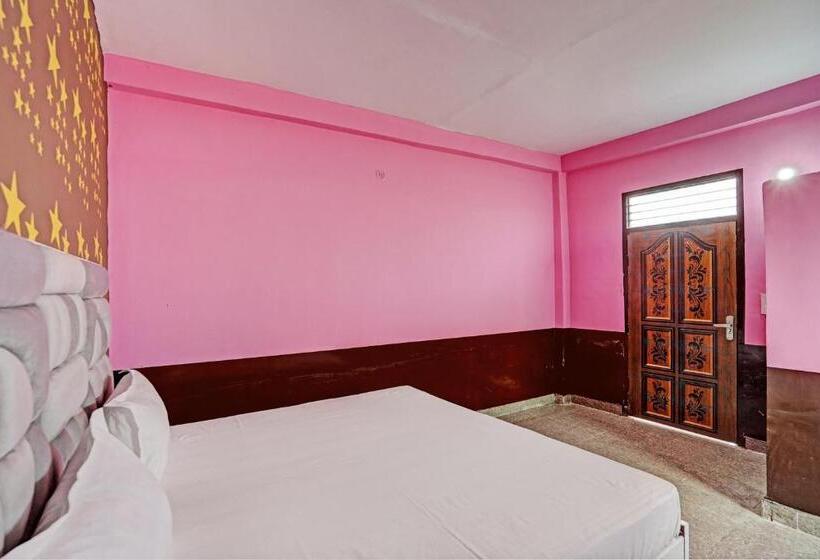 Отель Oyo Sun Burst Residency