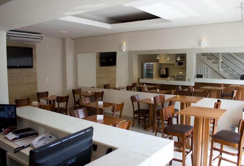 ホテル Pedreira Flat