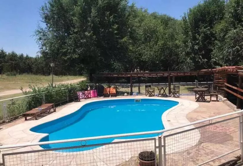 Hotelli Santo Sol Suites