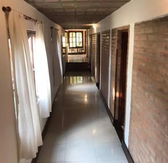 Hotelli Santo Sol Suites