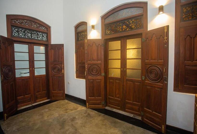 Hotel Villa Risithenmi