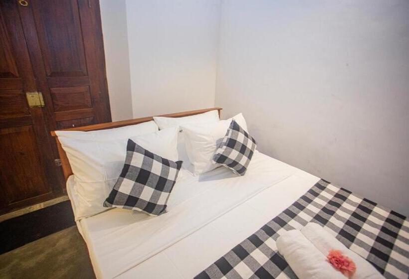 Hotel Villa Risithenmi