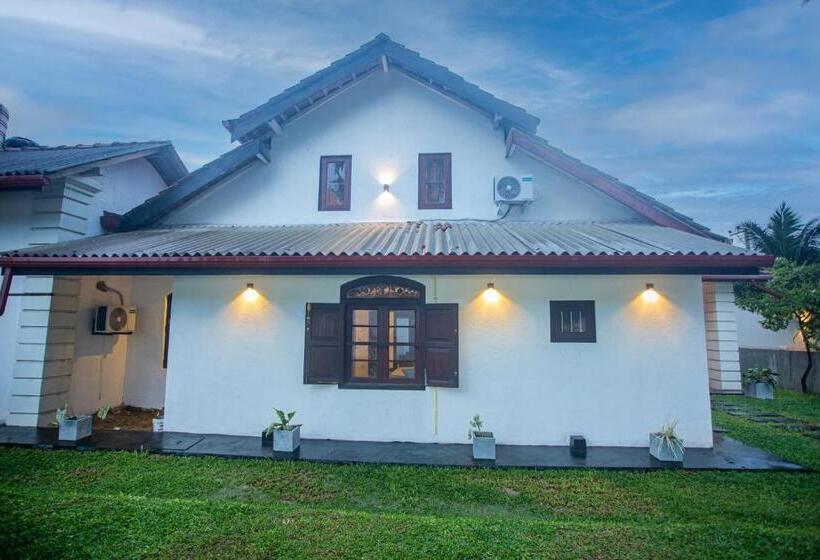 Hotel Villa Risithenmi