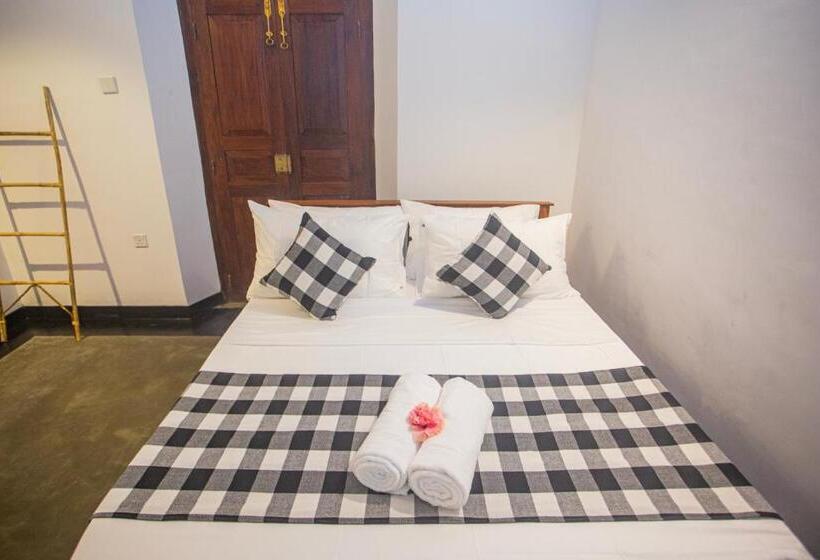 Отель Villa Risithenmi