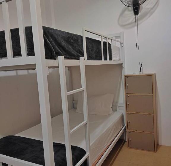 Jasper Phangan Hostel