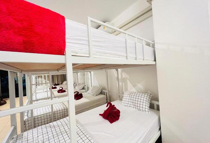 Jasper Phangan Hostel