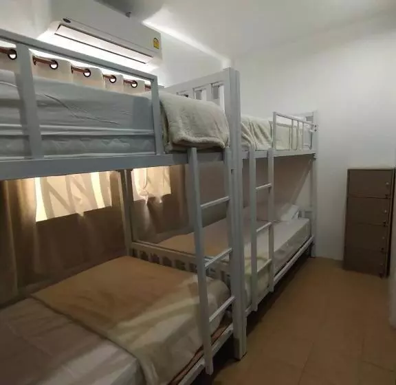Jasper Phangan Hostel