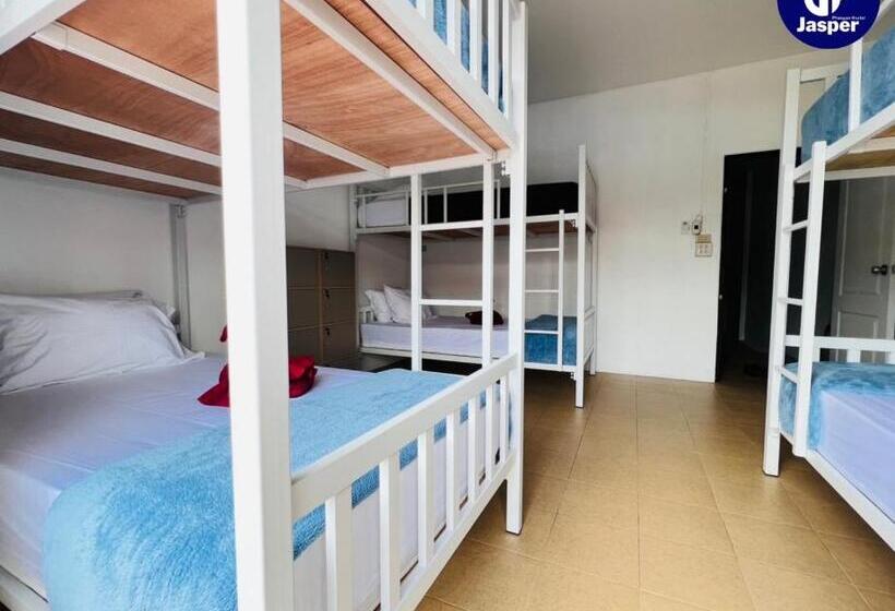 Jasper Phangan Hostel