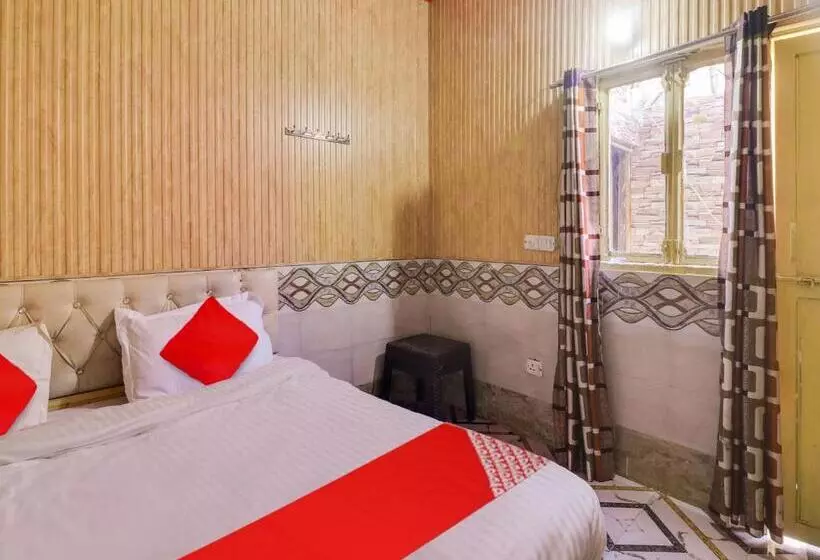ペンション Krishna Red Rose Guest House  In Bhimtal, Nainital