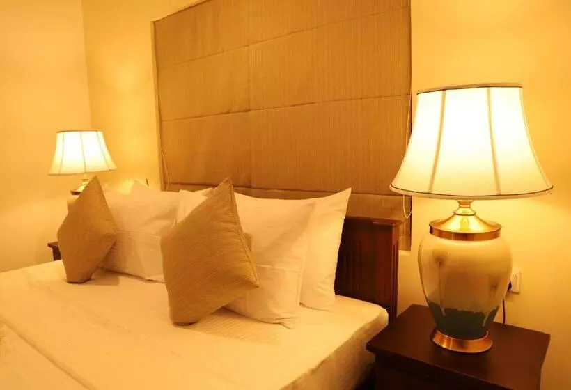 Majatalo Sathmin Villa