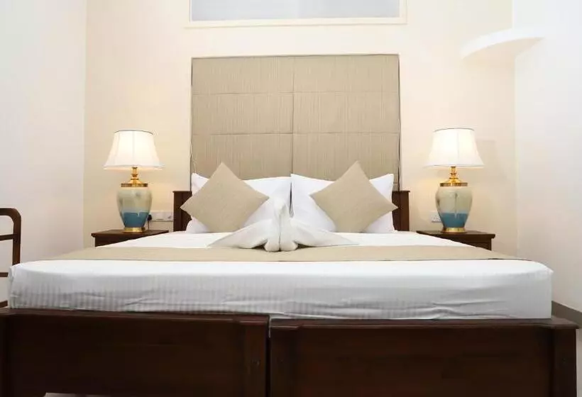 Majatalo Sathmin Villa