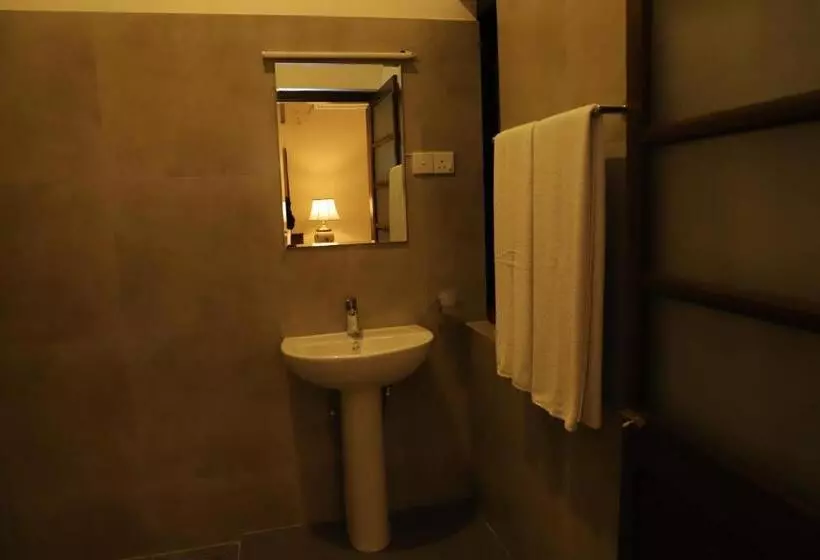 Majatalo Sathmin Villa