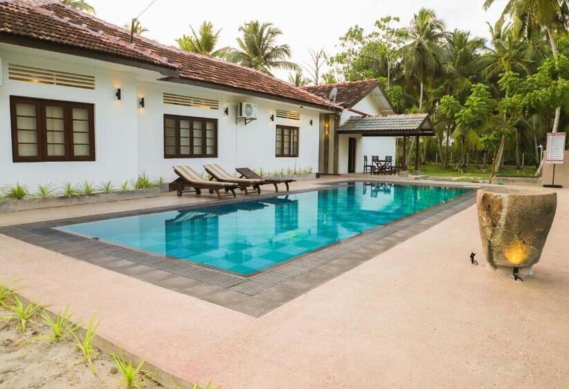 Pensão Sathmin Villa