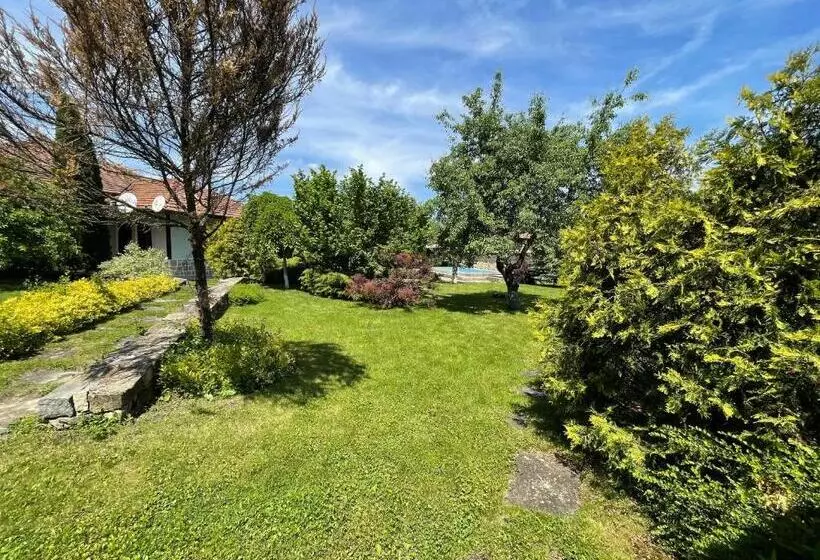 ペンション Sveti Georgi Unique Guest House