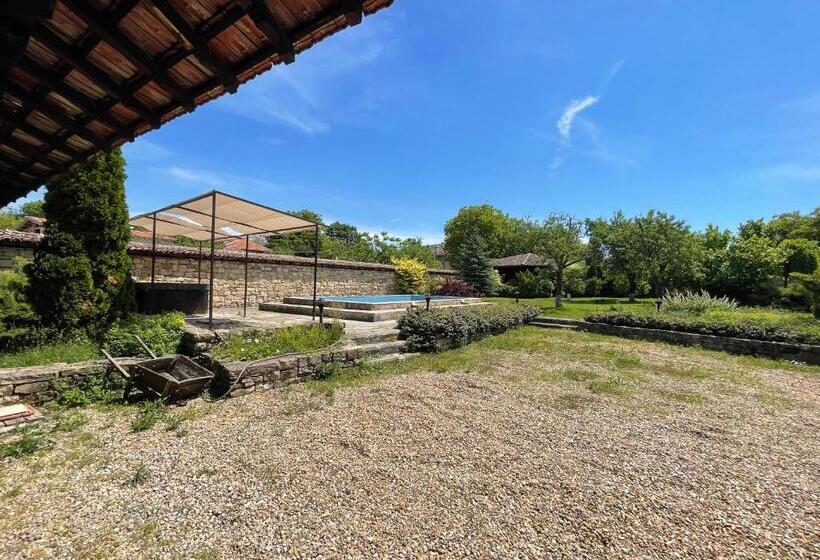 بنسيون Sveti Georgi Unique Guest House