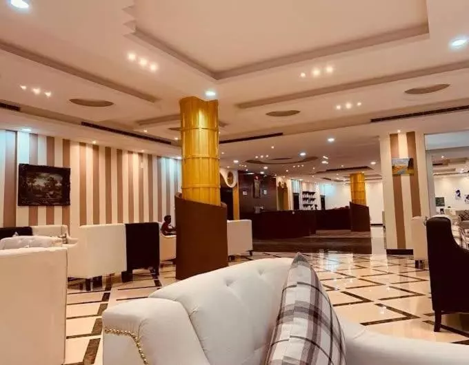 أجنحة ميثاق الفندقية