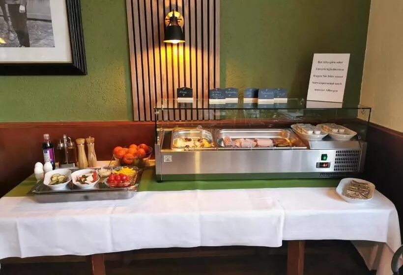 ユースホステル Gasthaus Zur Riete