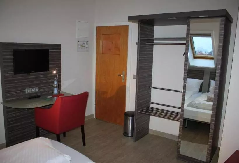 ユースホステル Gasthaus Zur Riete