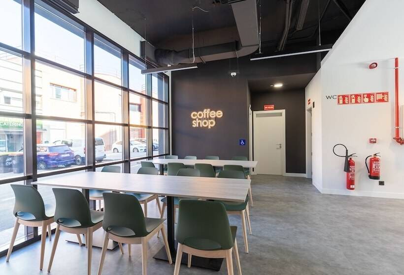 هاستل Micampus Salcedo Student Residence