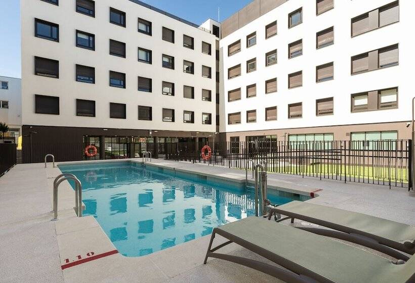 هاستل Micampus Salcedo Student Residence