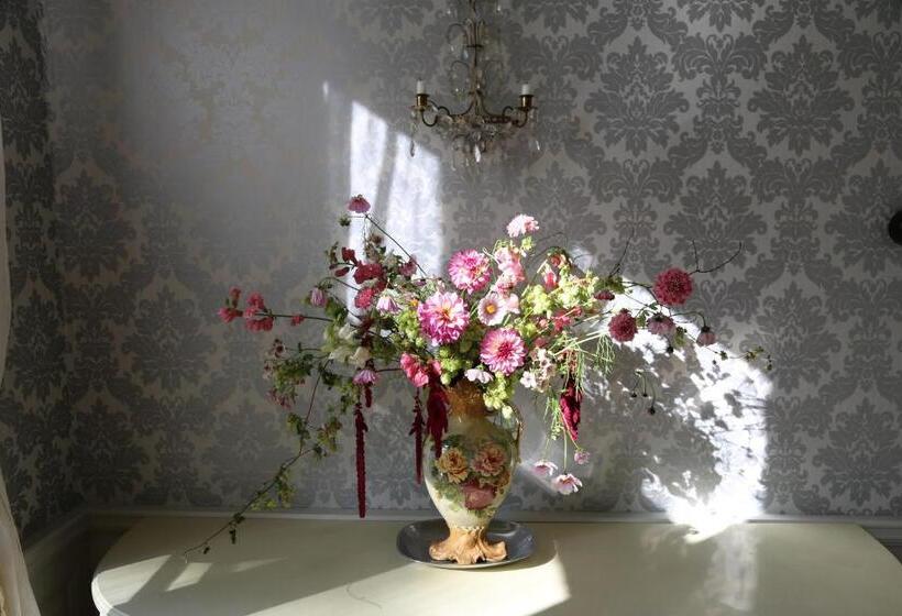 민박 Långbro Gård I Mölnbo