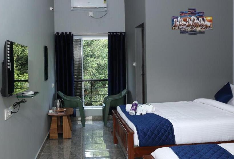 בית מלון כפרי Bay Walk Residency