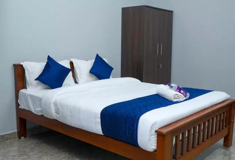 هتل Bay Walk Residency