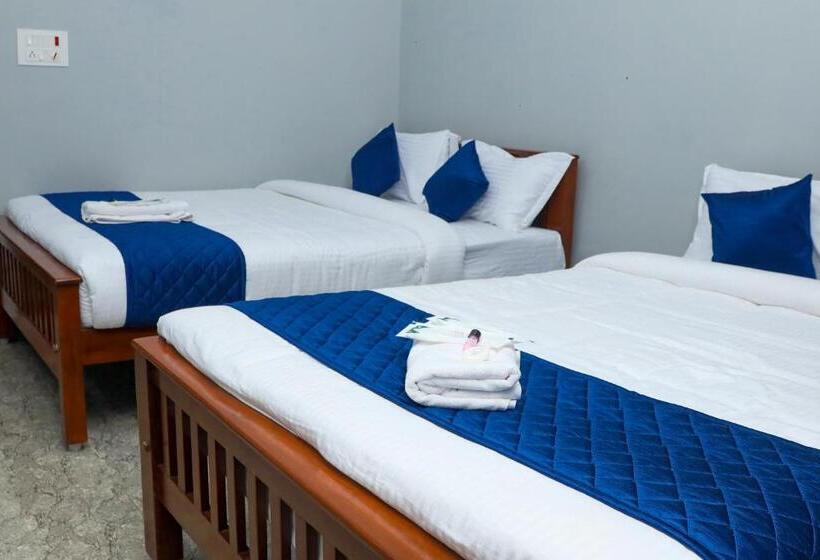 בית מלון כפרי Bay Walk Residency