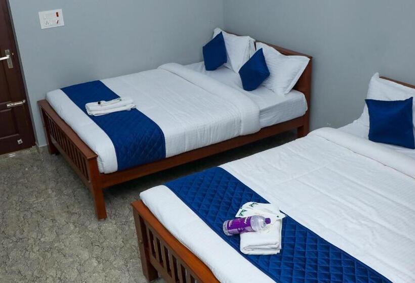 בית מלון כפרי Bay Walk Residency