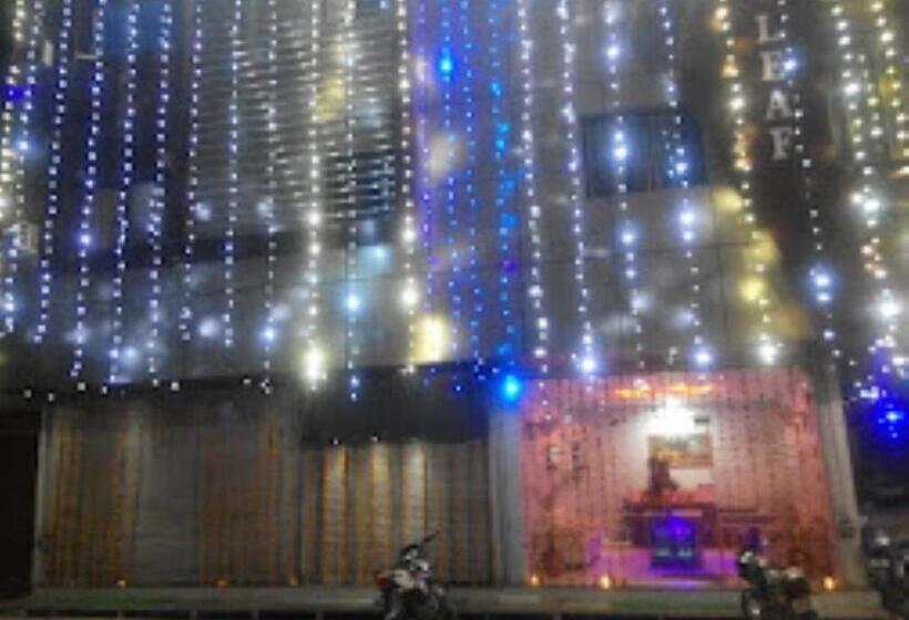 酒店 Golden Leaf , Sagar