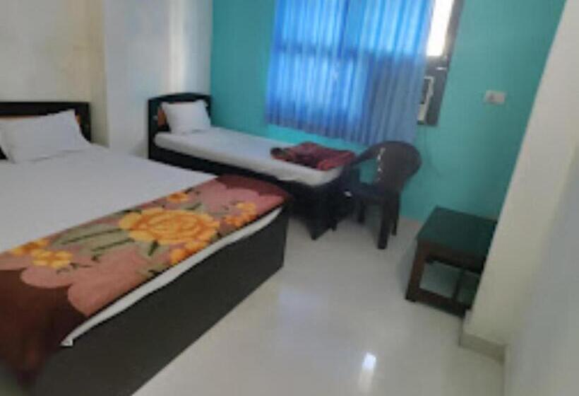 酒店 Golden Leaf , Sagar