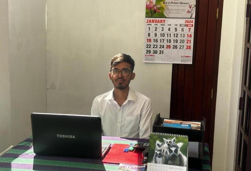 فندق Lagoon House Negombo