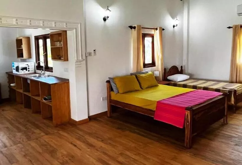 ホテル Lagoon House Negombo