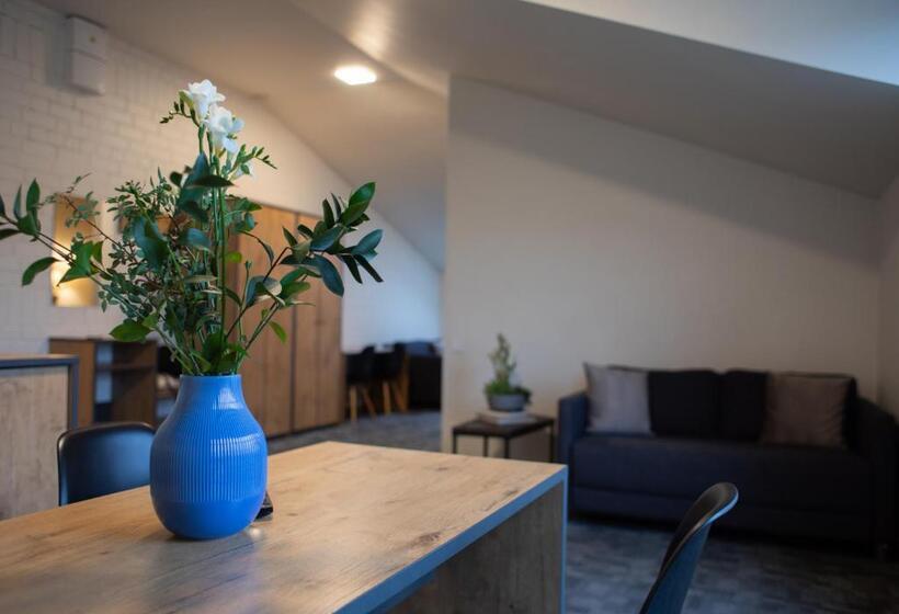 هتل Loft Inn Self Check In