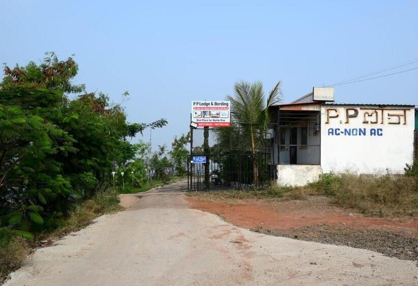 هتل P P Lodging