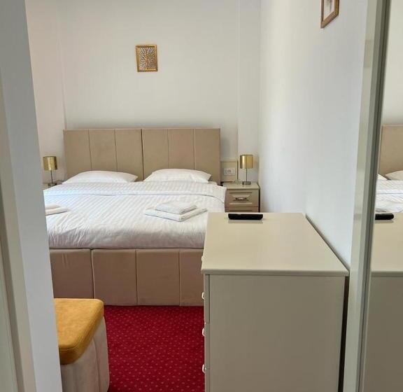 Hotel Parc Pini Resort