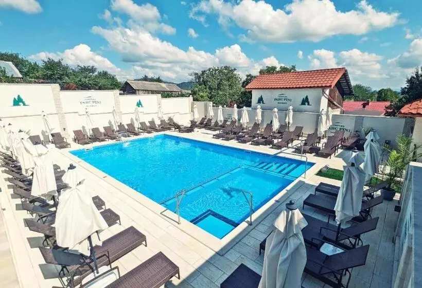 ホテル Parc Pini Resort