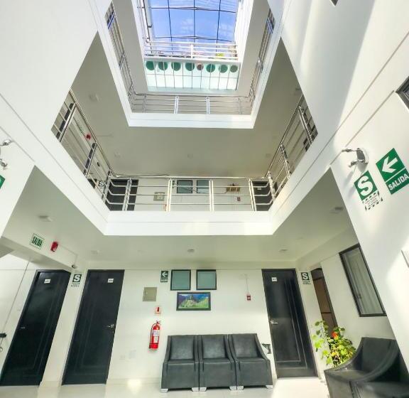 ホテル Quechuas Peru