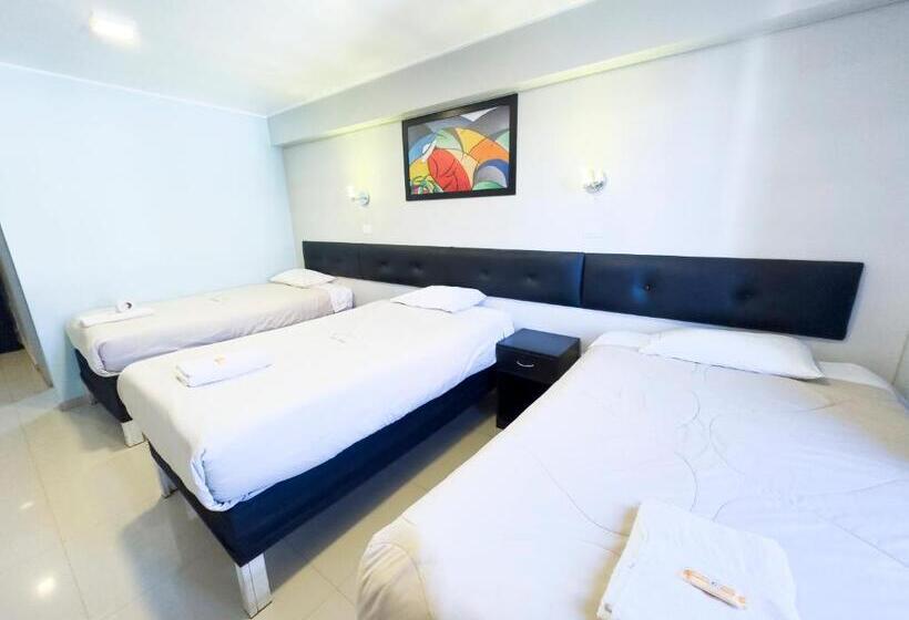 ホテル Quechuas Peru