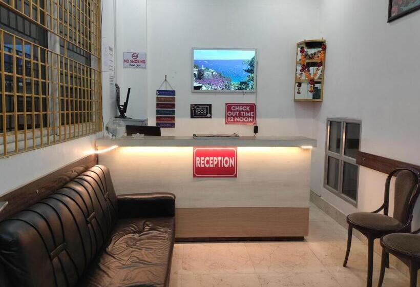 هتل Tirupati Guest House