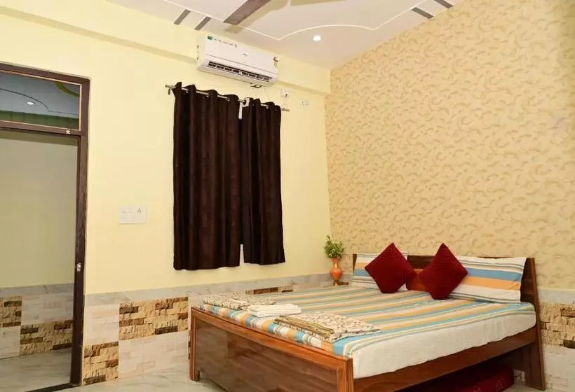 Pension Ayodhya Darshanam