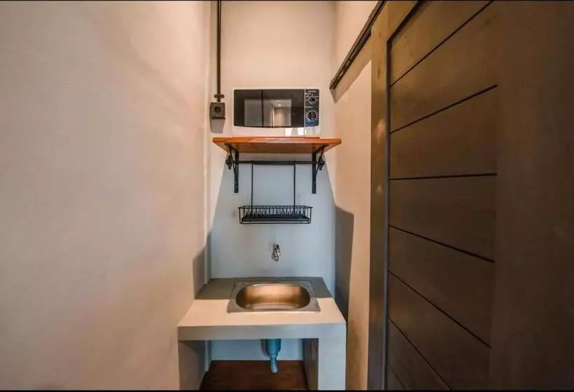 Majatalo Canggu Apartments: Studio+kitchen / Batu Bolong A3