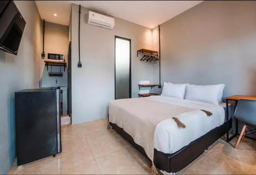 Majatalo Canggu Apartments: Studio+kitchen / Batu Bolong A3
