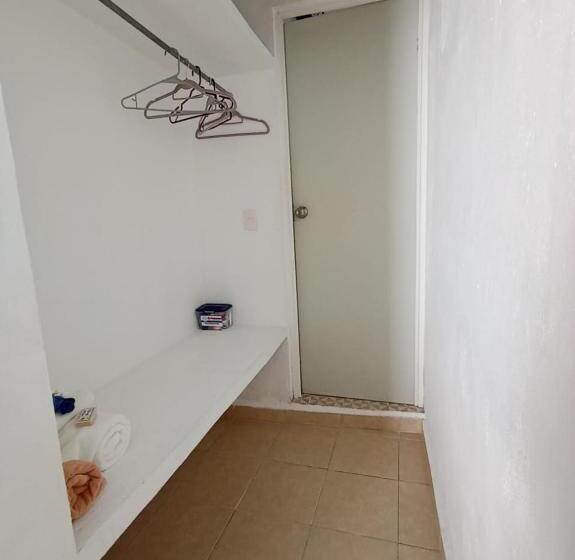 膳宿费 Casa Blue Habitación Orca